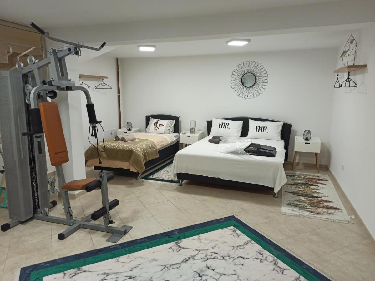 Apartment Smile 2 Mostar Bagian luar foto